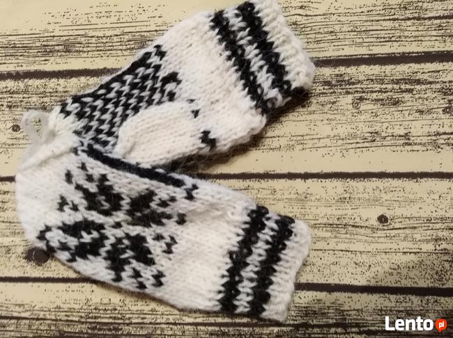 Swetry wełniane góralskie, skarpety, rękawice, czapki