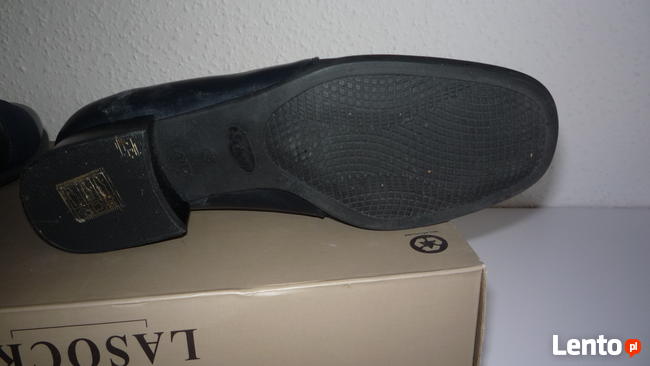 Czółenka Scholl na słupku. Rozmiar 36