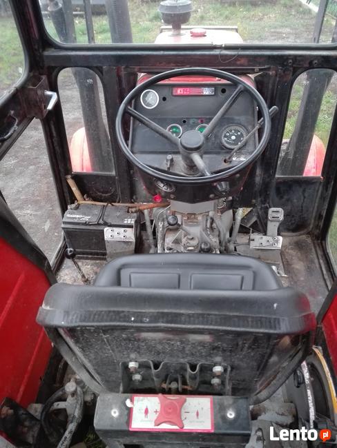 Massey Ferguson 255 z turem