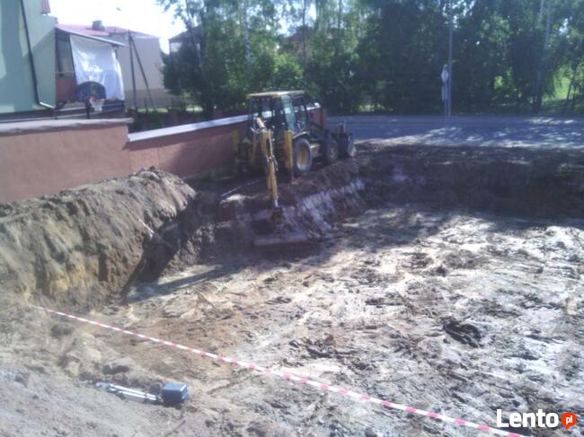Roboty ziemne Wykopy Rozbiórki Wyburzenia Kucie Młot Wywóz