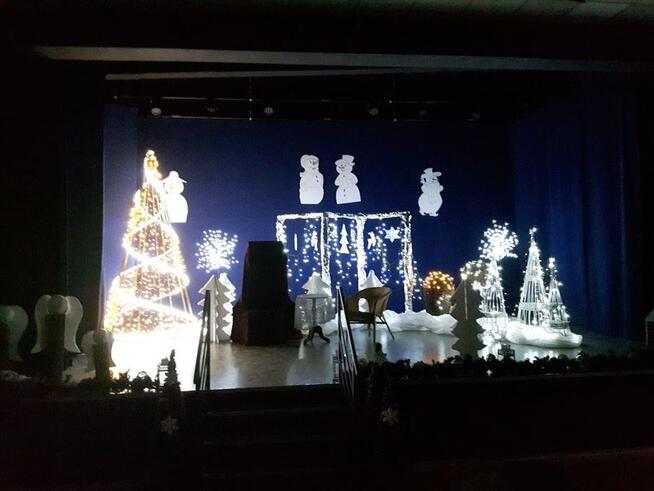 Bajeczna Choinka modern z oświetleniem 3,8m