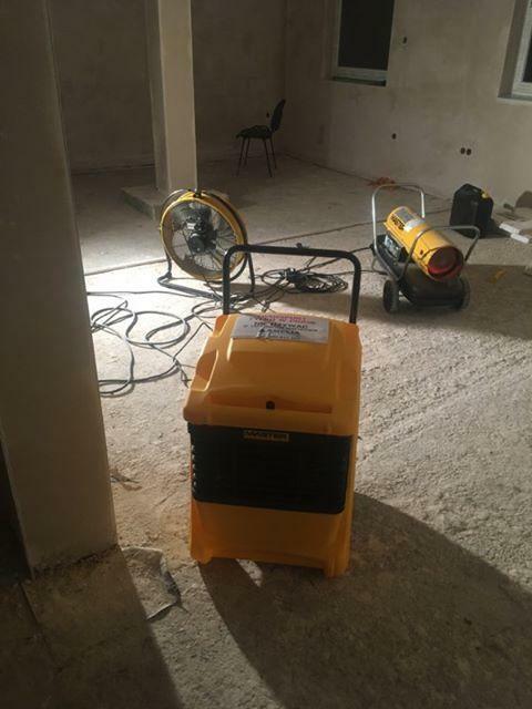 Wynajem wypożyczenie pochłaniacza wilgoci osuszacza powietrz