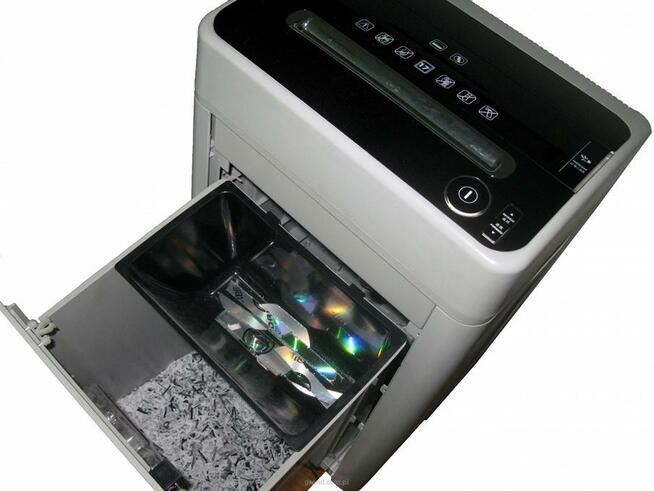 Niszczarka Tarnator C7A, olej 100 ml, CD, DVD