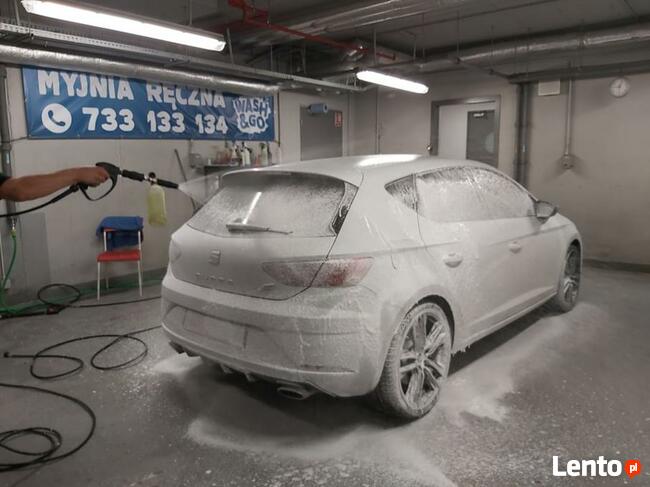 Pranie tapicerki. przygotowanie do sprzedaży.Polerowanie.