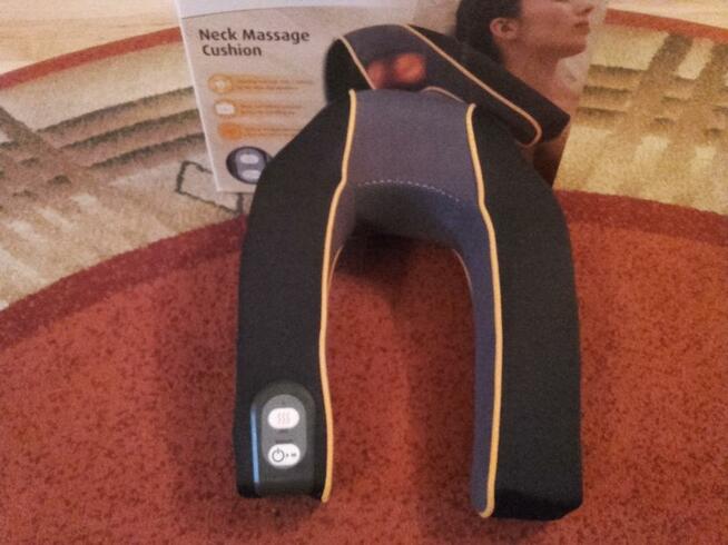 Masażer karku i ramion