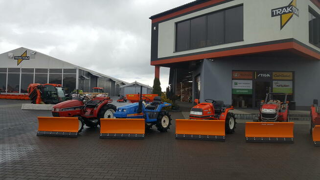 Traktor japoński diesel 4x4 z pługiem śnieżnym 150 cm Wybór!
