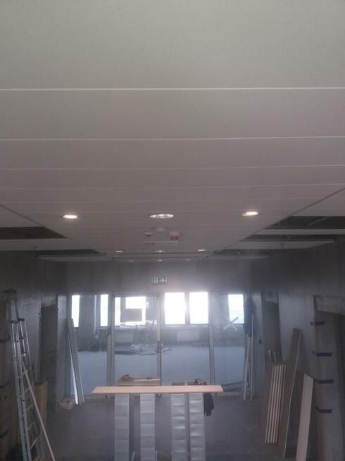 zlecenia na sufity kasetonowe np. Armstrong, Thermatex, Ecop