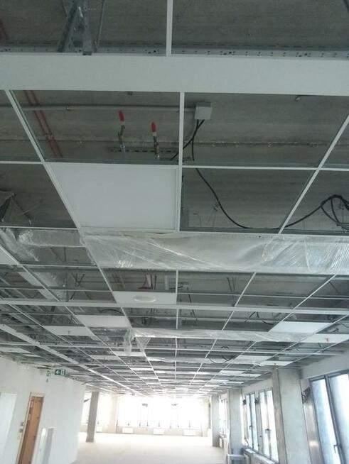 zlecenia na sufity kasetonowe np. Armstrong, Thermatex, Ecop