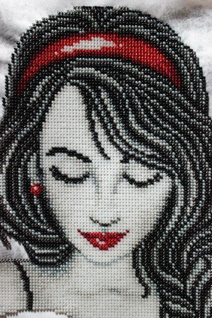 Sprzedam obraz ręcznie haftowany (metoda koralikowa).