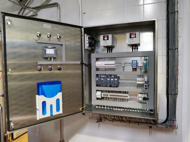 Montaż okablowanie central wentylacyjnych automatyka AKPIA