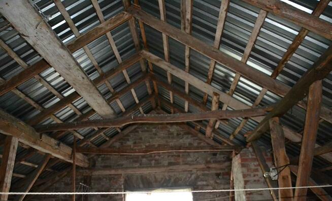 DOM JEDNORODZINNY 120 m2 NA DZIAŁCE 1100 m2