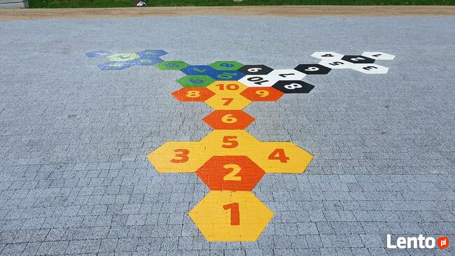 Strefa gier podwórkowych, chodnikowych, asfaltowych