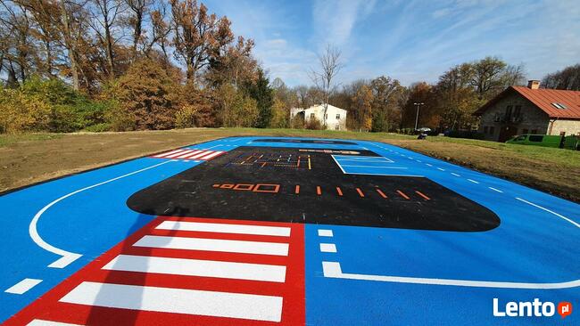 Strefa gier podwórkowych, chodnikowych, asfaltowych