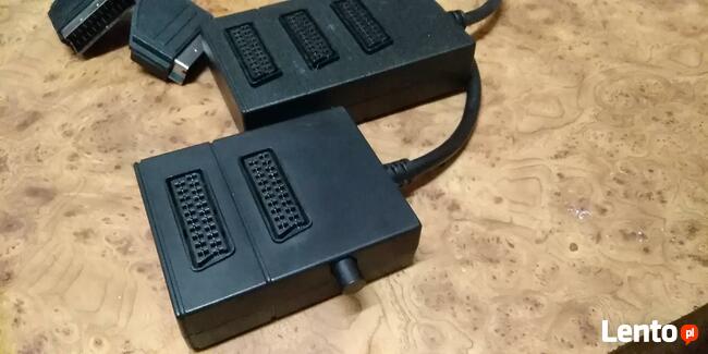 Gniazdo euro z kablem i przełącznikiem