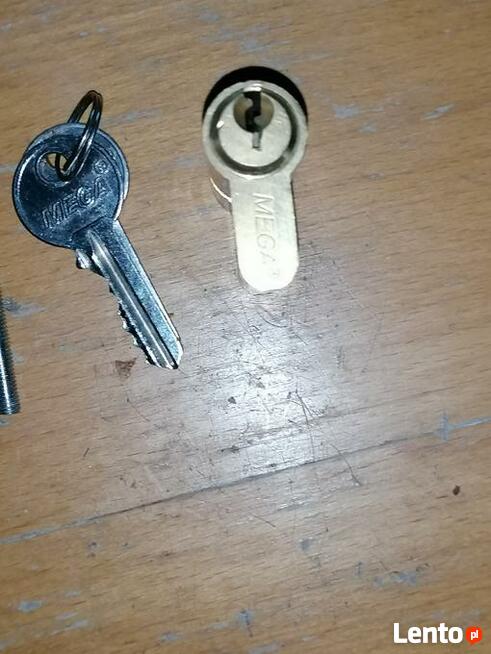 Wkładka bębenkowa mosiężna 62 mm, Mega