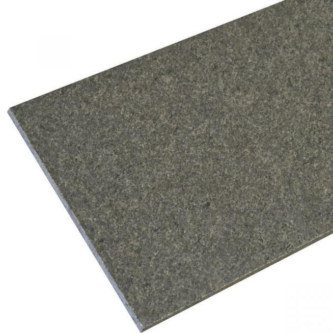 Stopień granitowy G695 Crystal Black polerowany 150x33x2cm