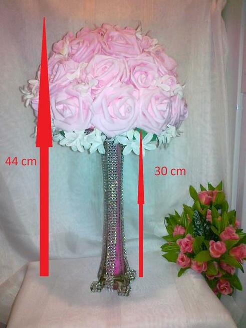 Drzewka kwiatowe ,dekoracja z róż dodatek do wystroju wnętrz