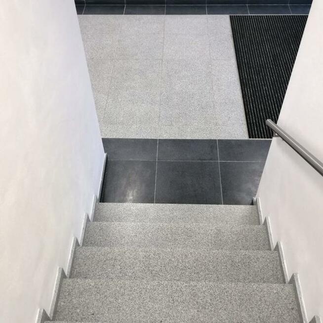 Płytki Granit G654 NEW Padang Dark poler 60x60x2cm