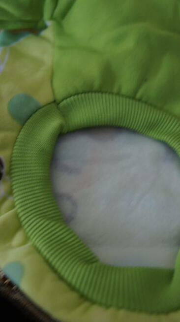 Ubranko nowe ciepłe dla pieska , kotka , M kolorowe