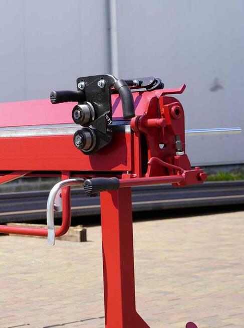 Giętarka ręczna zaginarka do blachy ZGR 2140/0,8 T