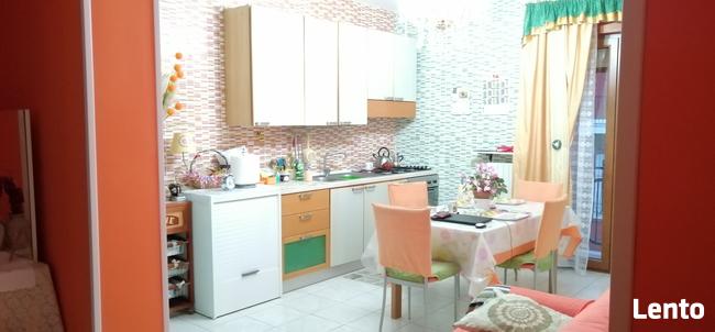 Wakacje we Wloszech-Kampania: palmy, pielgrzymki, Wezuwiusz