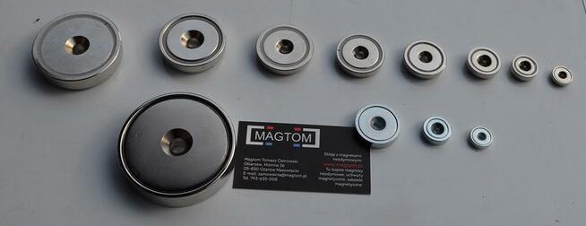 Magnes neodymowy pod wkręt stożek w obudowie A 42 uchwyt