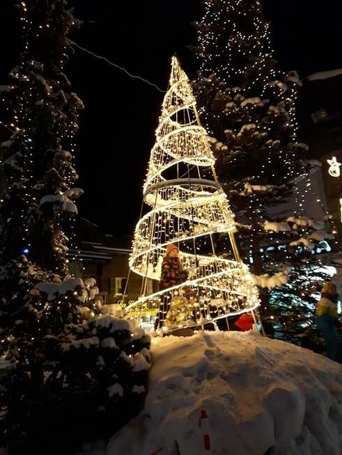 Bajeczna Choinka modern z oświetleniem 3,8m
