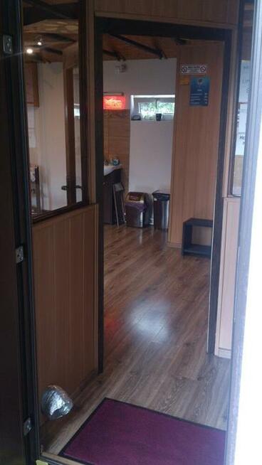 Sprzedam zaklad fryzjerski