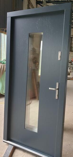 Drzwi zewnętrzne/wejściowe drewniane grube 82mm DZP 51