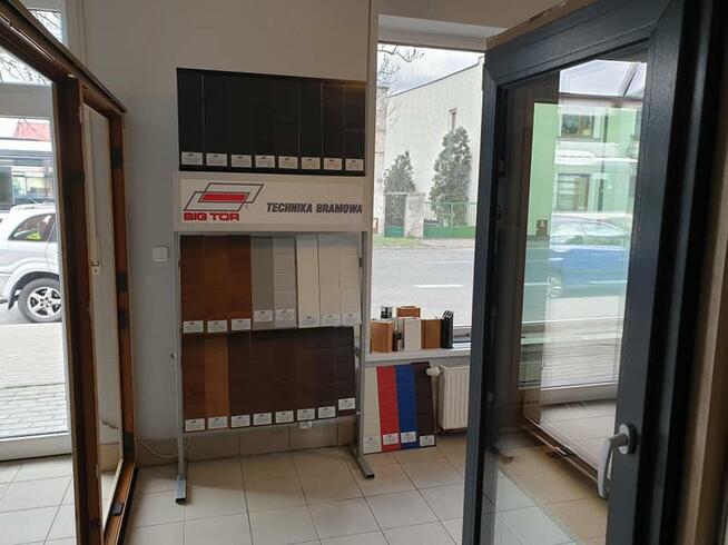 Salon okien zaprasza- sprzedaż i montaż