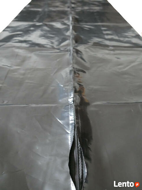 Zestaw dwóch worków na ciała zmarłych na COVID-19