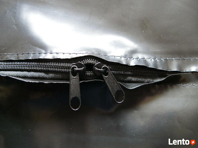 Zestaw dwóch worków na ciała zmarłych na COVID-19