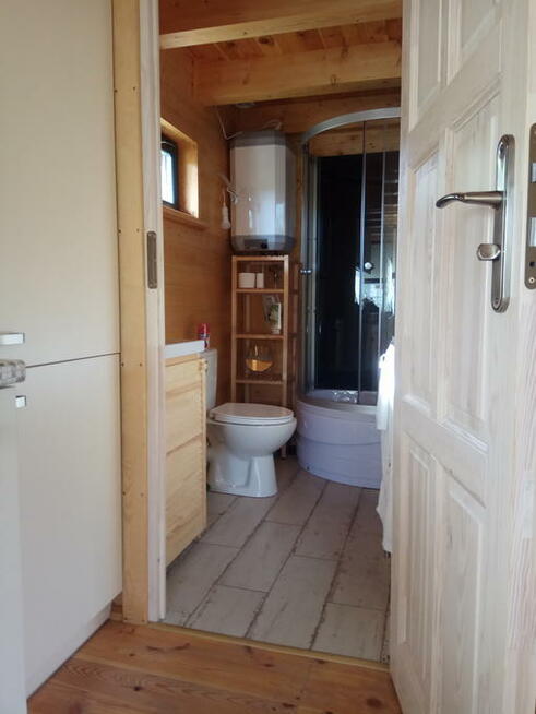 Działka w ROD Chotomów z drewnianym domem z 2017 r.