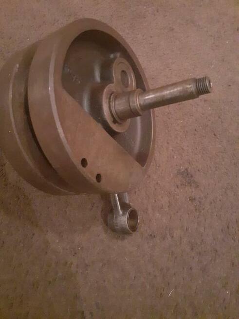 Sprzedam wał korbowy do junaka m 10