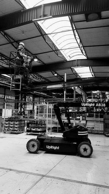 UDT kursy/szkolenia wózki, suwnice, podesty, żurawie, HDSy