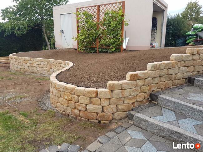 Grill z kamienia ogrodowy cegła kamień piaskowiec łupek