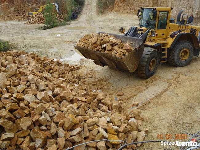 Kopalnia piaskowca kamienia kamień ogrodowy na skarpy staw