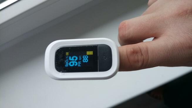 Pulsoksymetr z Alarmem NAPALCOWY puls natlenienie pomiar
