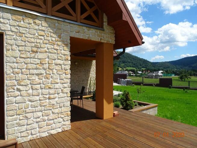 Elewacje z kamienia rustykalnego