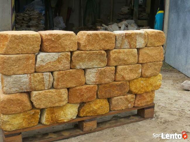 Grill z kamienia ogrodowy cegła kamień piaskowiec łupek