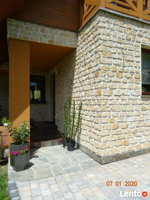 Elewacje z kamienia rustykalnego