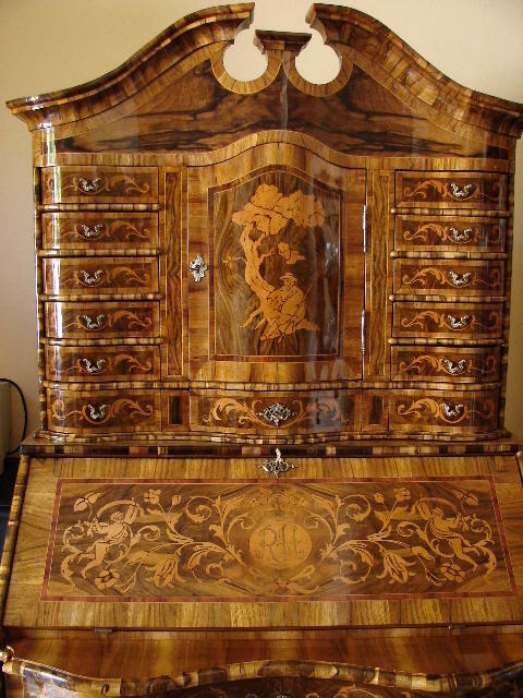 ANTYK-STYL.EU - Renowacja mebli i antyków w Krakowie.