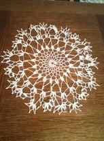 Sprzedam serwetki szydełkowe