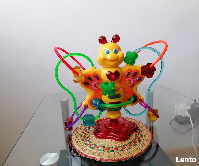 INTERAKTYWNA KOLOROWA WESOŁA PSZCZÓŁKA