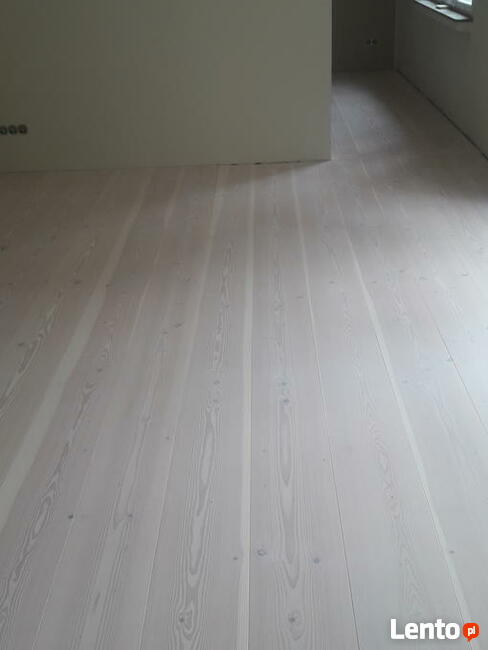 parkiet cyklinowanie lakierowanie