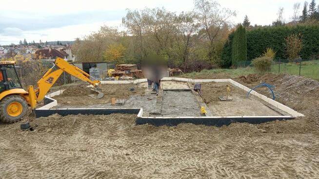 Usługi budowy domów jednorodzinnych.