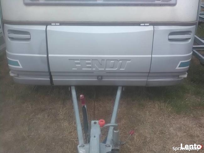 Bakista schowek FENDT do przyczepy kempingowej lub kampera