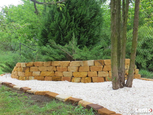 Kamień na skalniaki ogrodowy cegła na mur gril piaskowiec