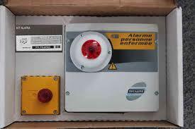 Alarm człowiek w komorze - sygnalizacja alarmowa