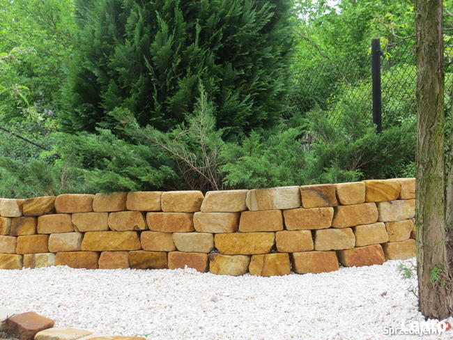 Kamień na skalniaki ogrodowy cegła na mur gril piaskowiec